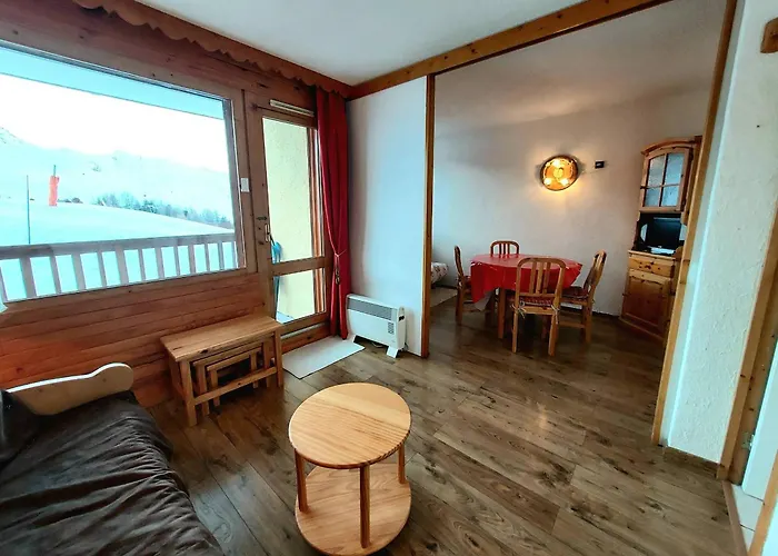 Divisible 4 Pers Au Pied Des Pistes A Plagne Villages - Fr-1-351-158 Appartement *