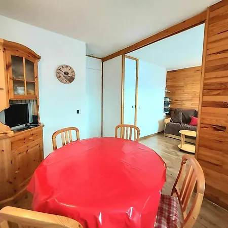 Divisible 4 Pers Au Pied Des Pistes A Plagne Villages - Fr-1-351-158 Apartment *